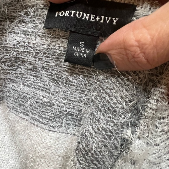 Gray Cardigan - Picture 4 of 5